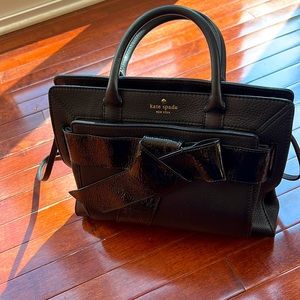 EUC Kate Spade Black Sachel with a patent leather bow (includes crossbod…
